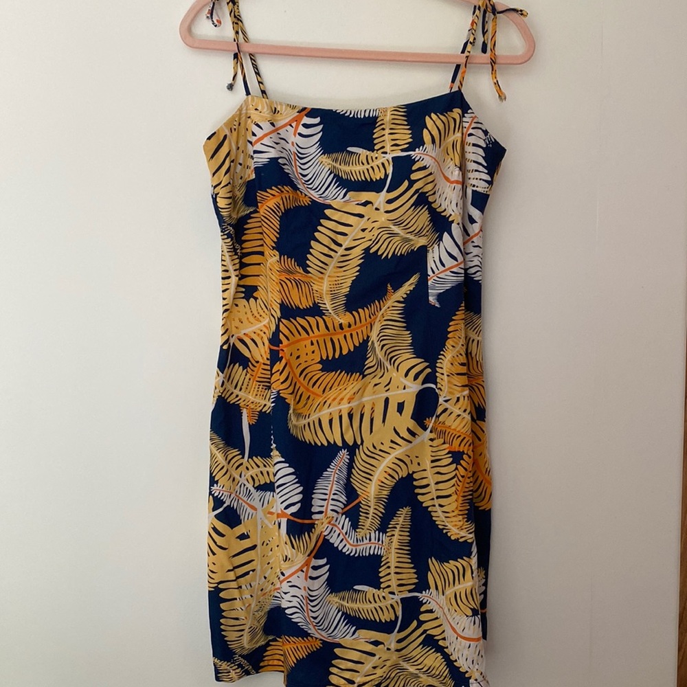Manuhealii Dress